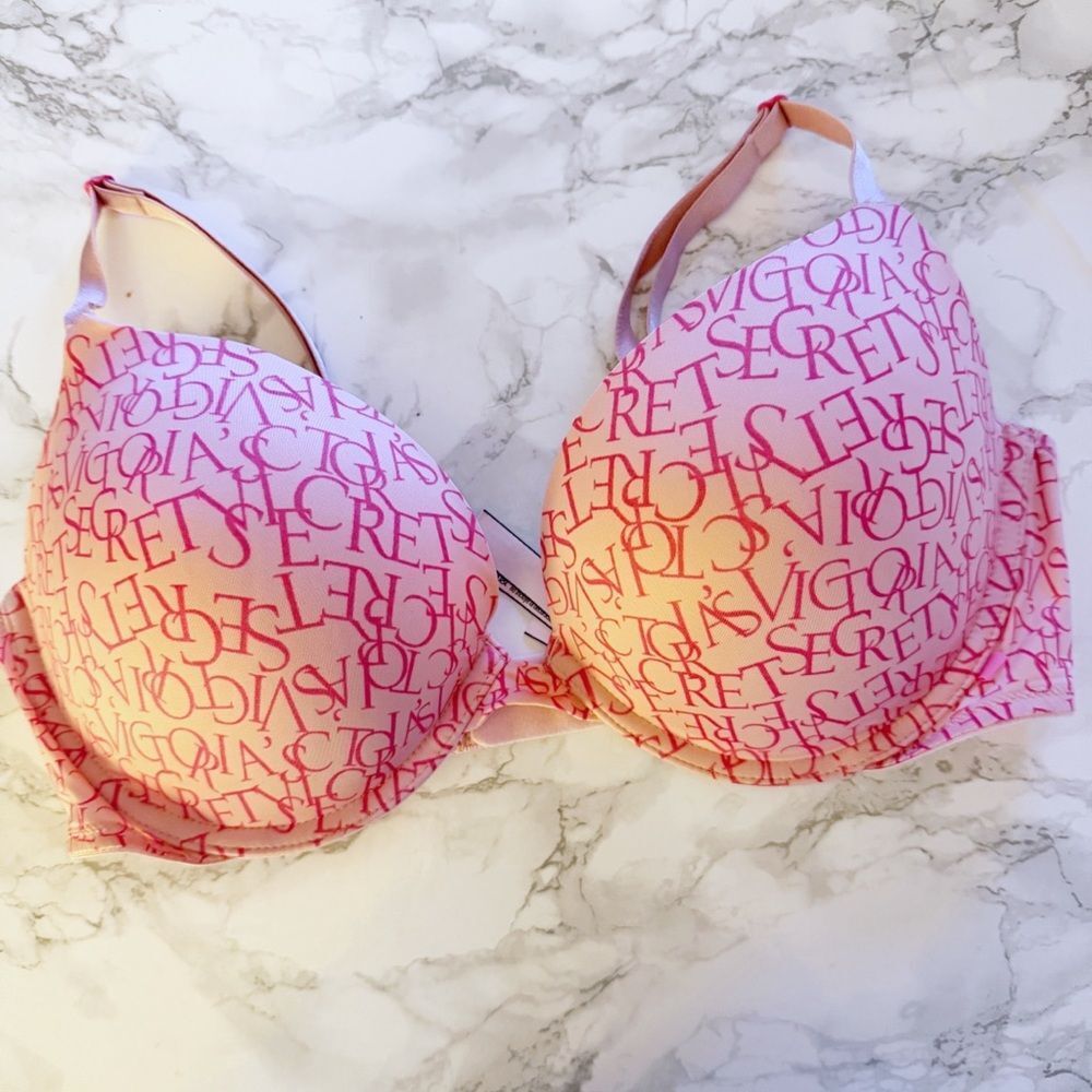Victorias Secret logo push up bra